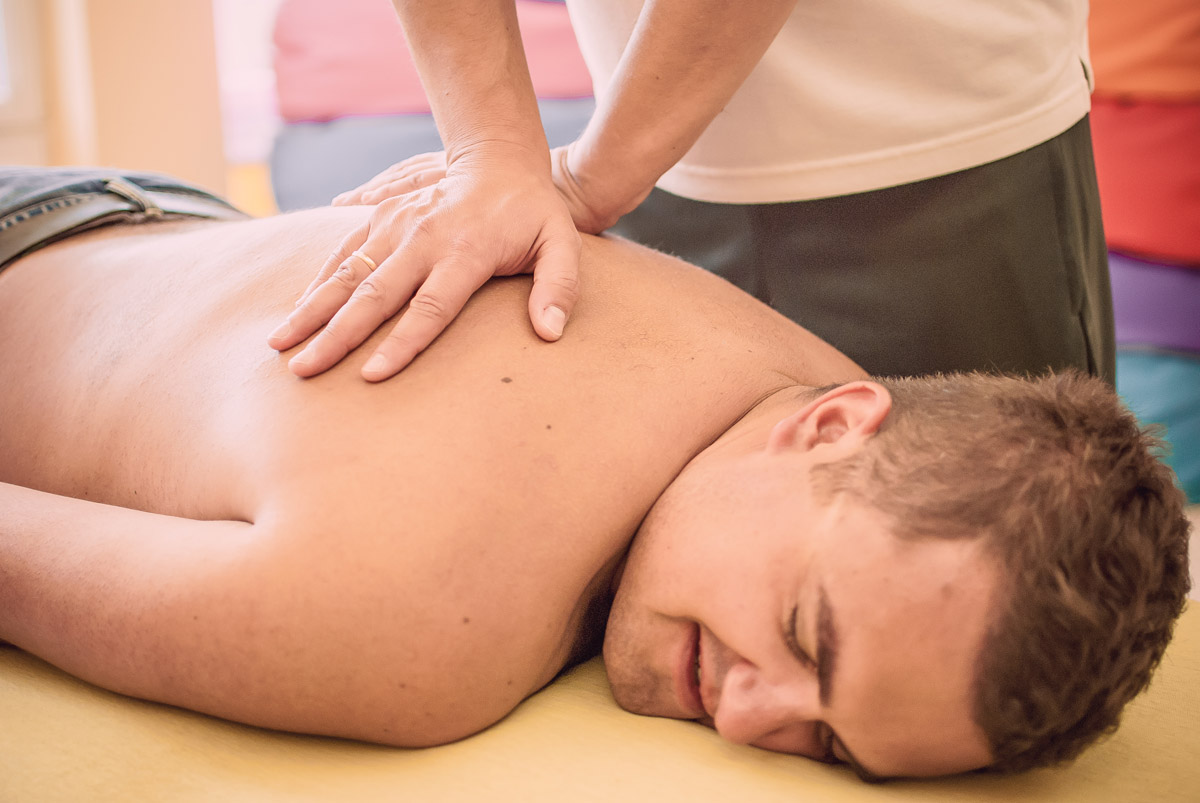 Rehabilitacja i terapia manualna dorosłych